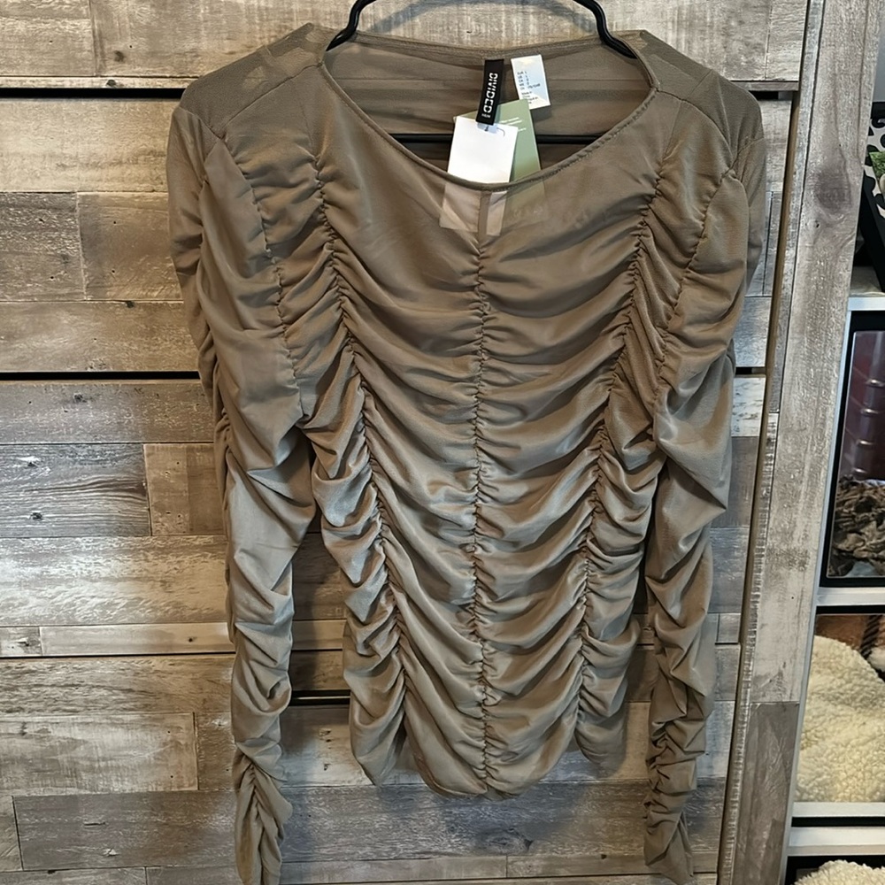 mesh ruched top
